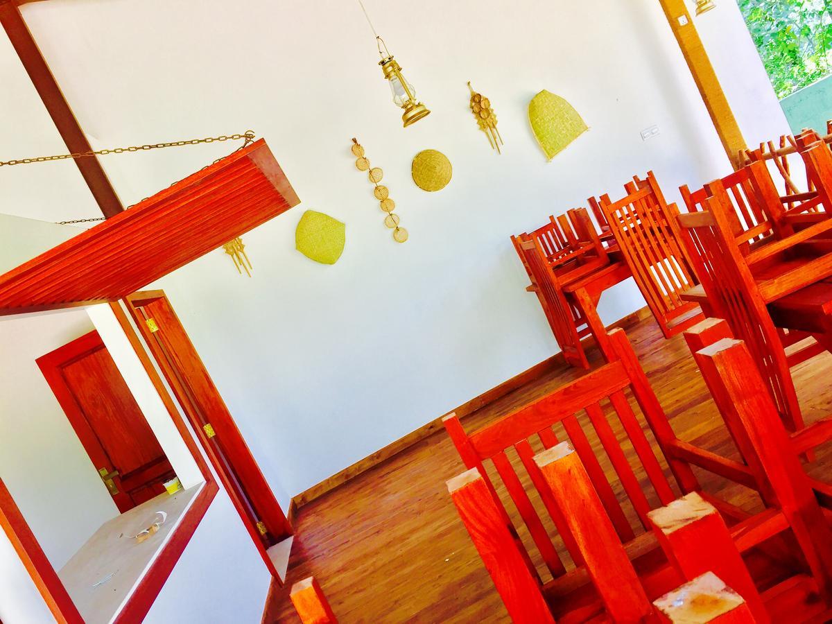 Katunayaka Airport Resort מראה חיצוני תמונה