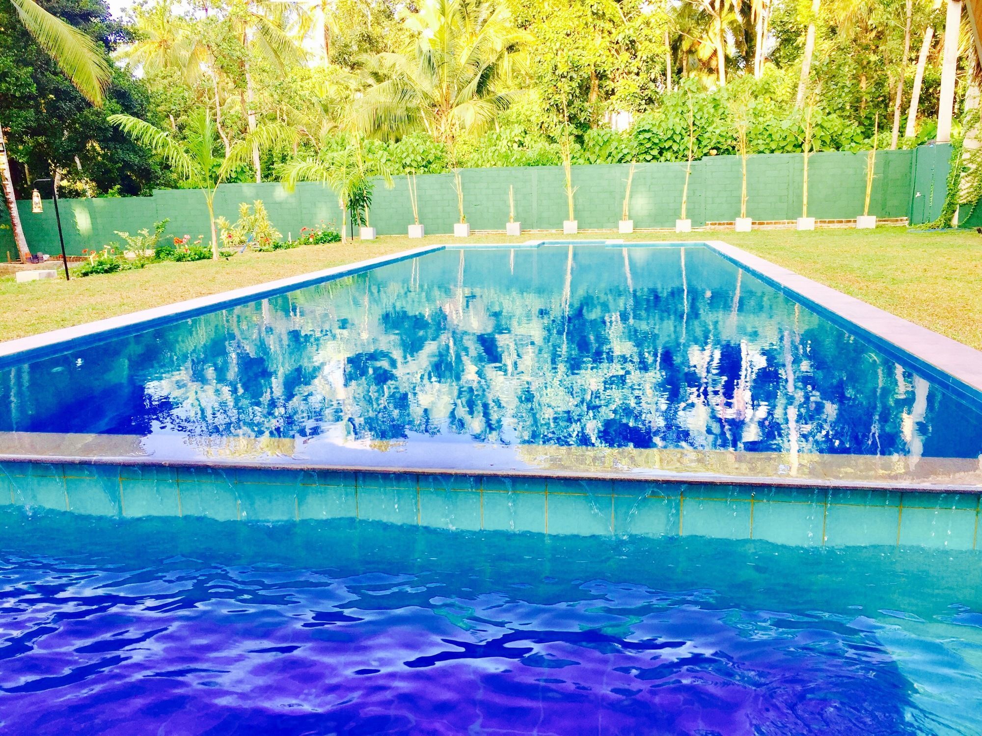 Katunayaka Airport Resort מראה חיצוני תמונה